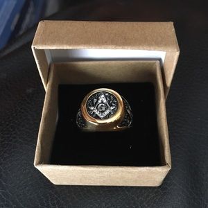 Meet your Posher, Thomas